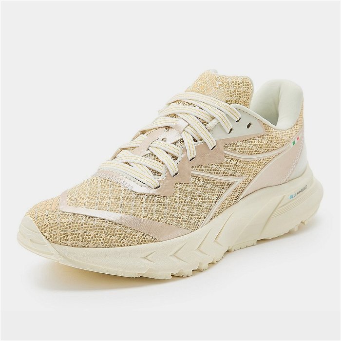 Mythos Blushield Volo 2 Gold Ladies Running Shoes