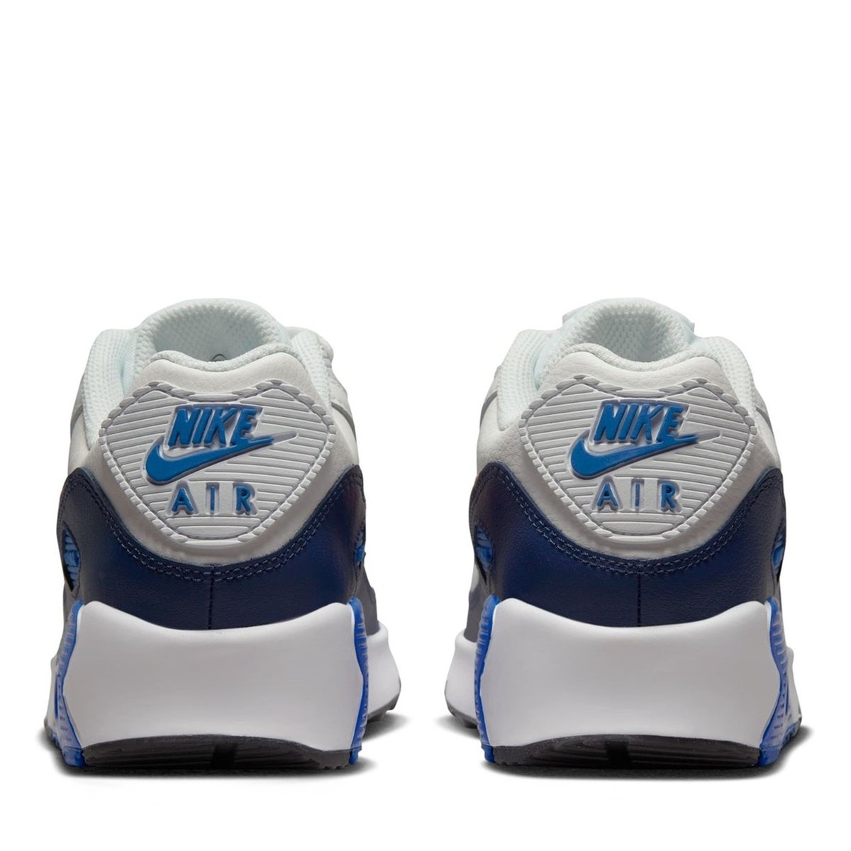 Kids navy clearance nike trainers