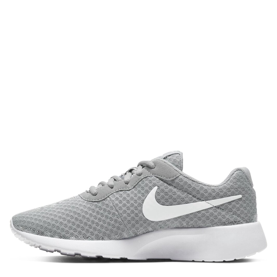 Nike tanjun trainers outlet womens grey