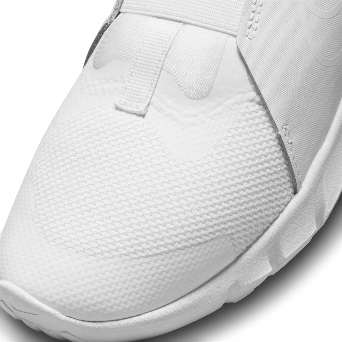 Nike vortak outlet all white