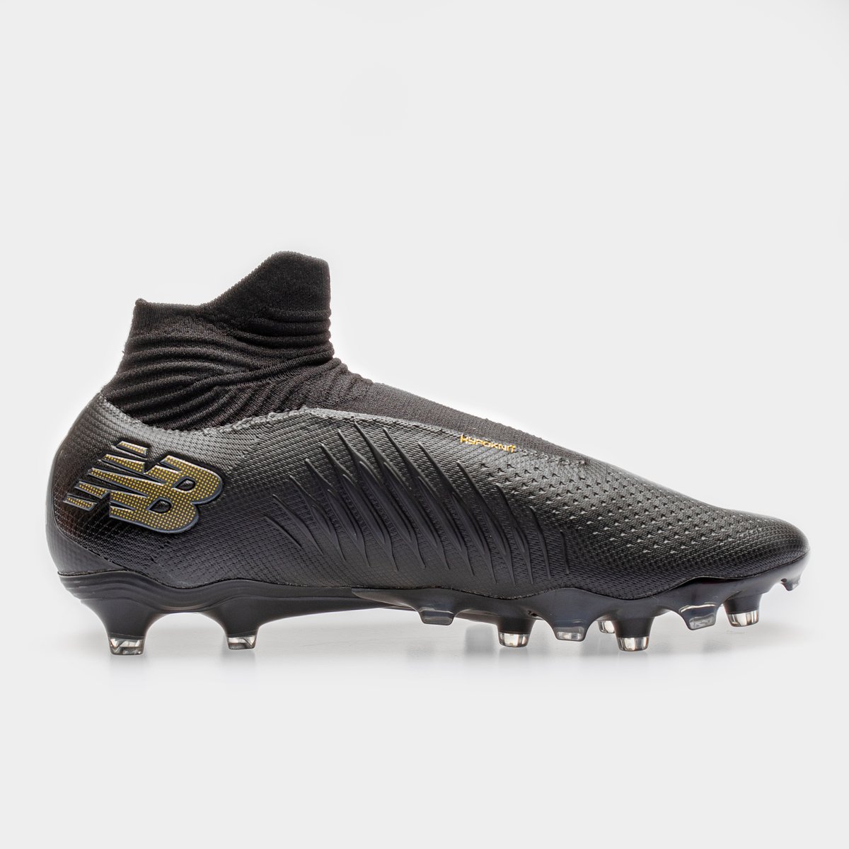 New balance boots deals football