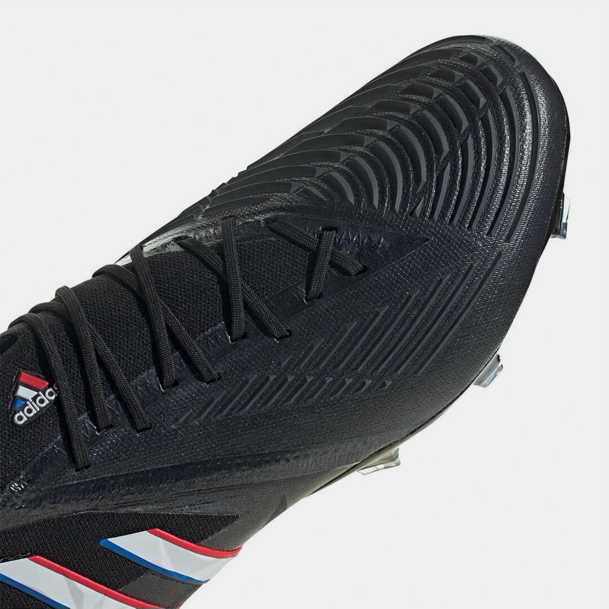 Adidas predator online