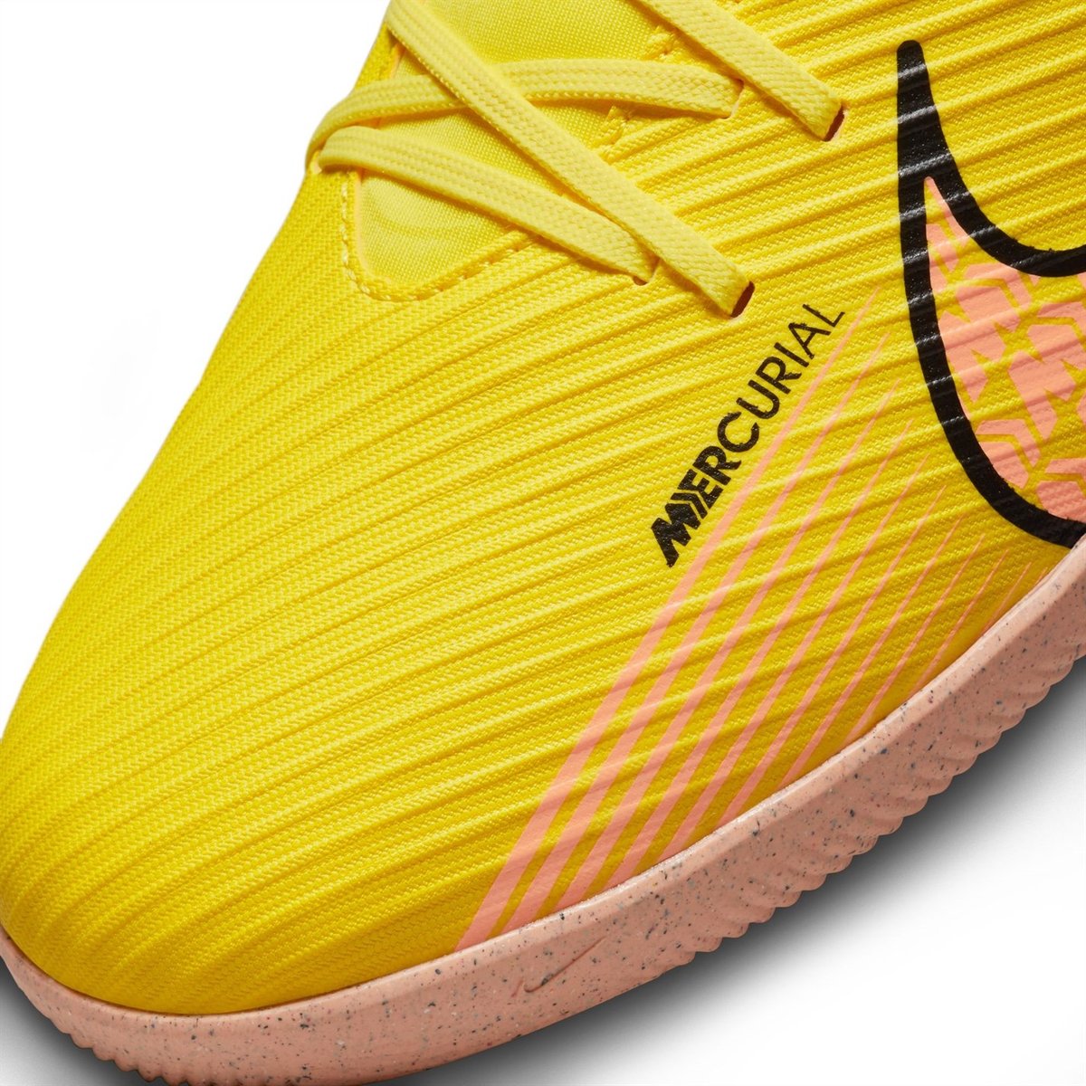 Nike cheap yellow mercurial