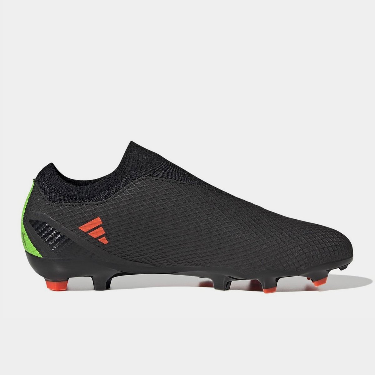 Black laceless hot sale adidas cleats