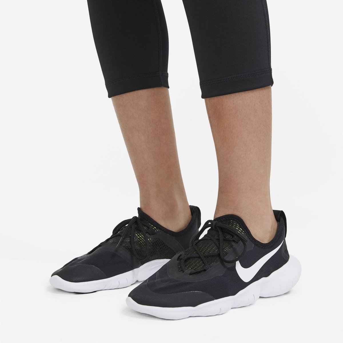 Nike best sale quarter leggings