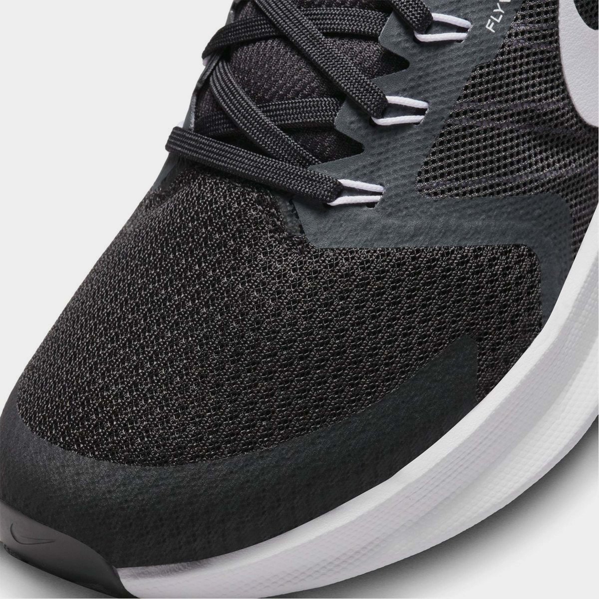 Run swift outlet nike womens