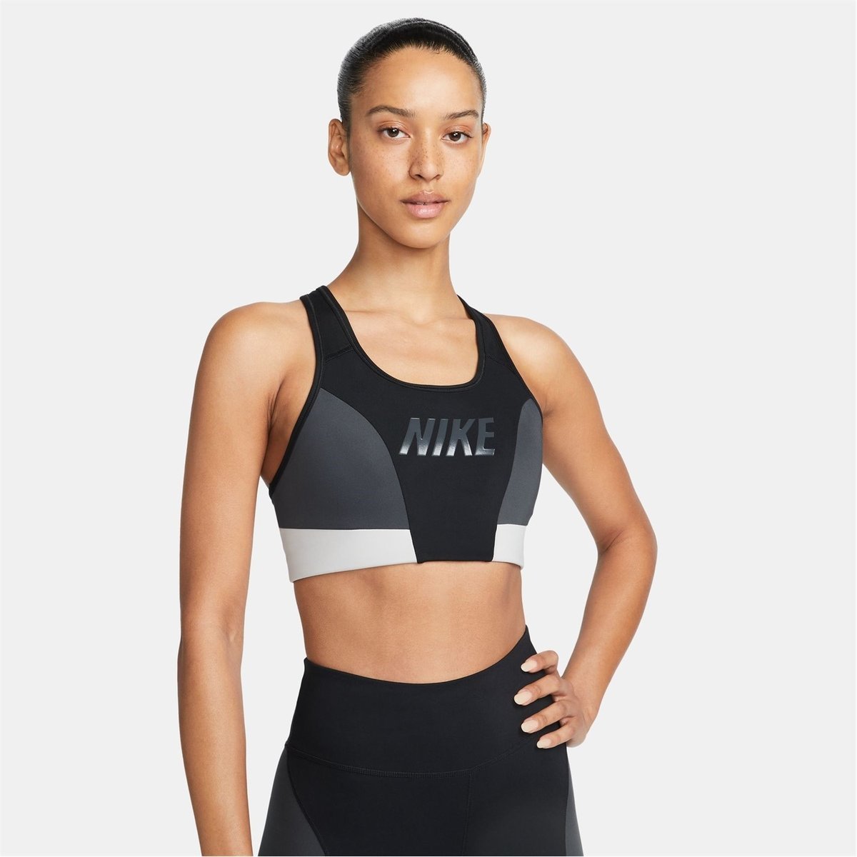 Nike Women's Air Swoosh 1/2-Zip Medium-Support 1-Piece Pad Sports