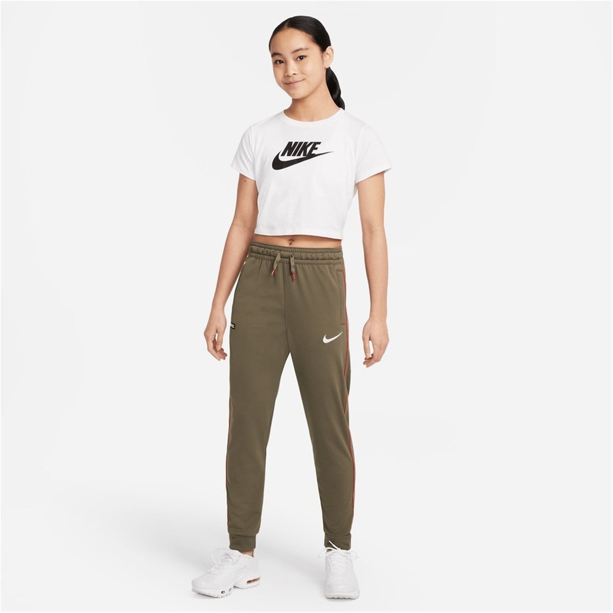 Nike women's shop rally joggers olive