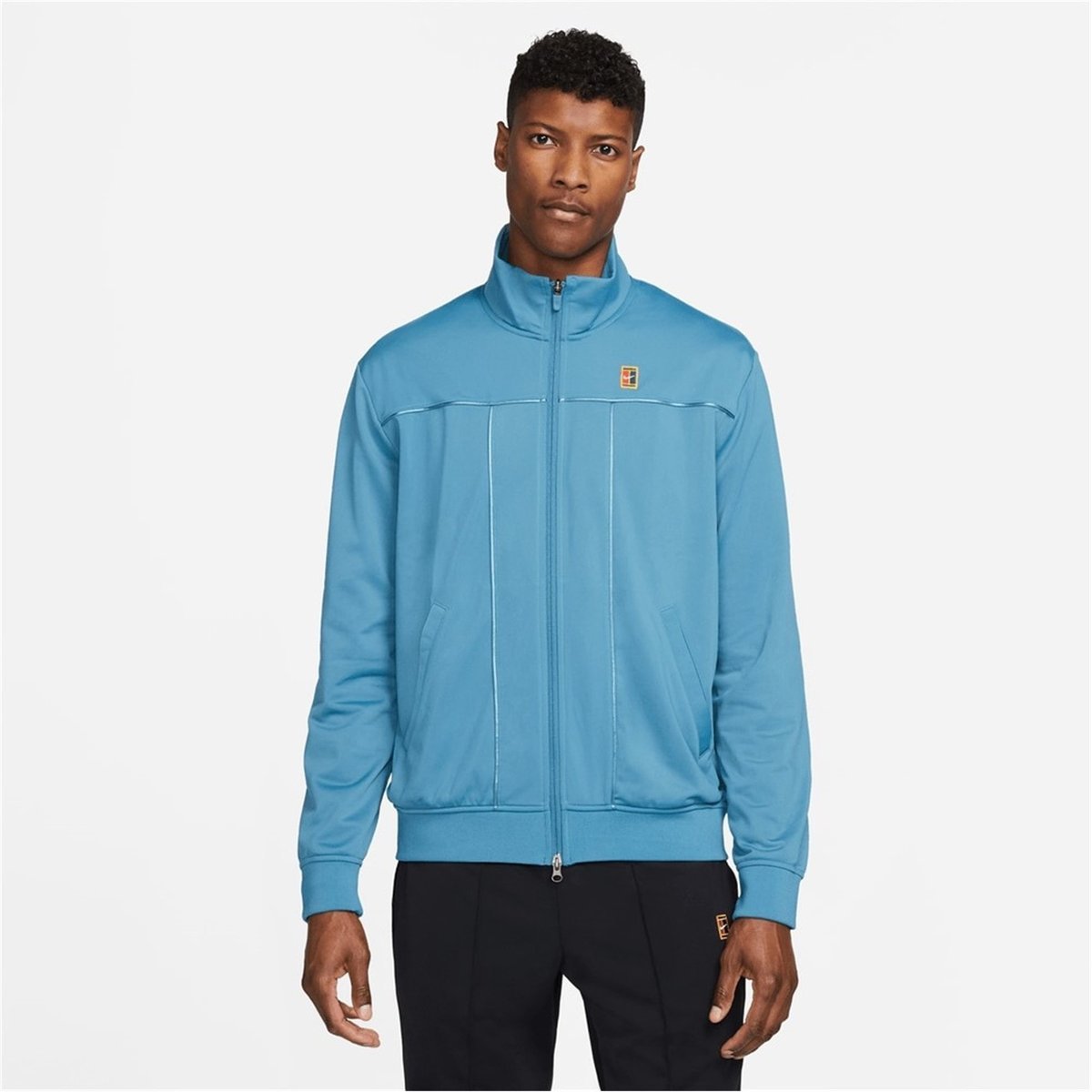 Nike Running Aeroloft Black Ventilated Puffer Jacket Men's Small | Vintage nike  jacket, Puffer jacket men, Nike track jacket