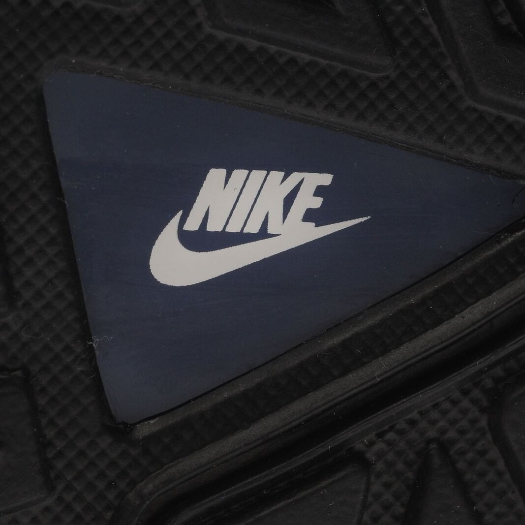 Nike air best sale max 720 logo