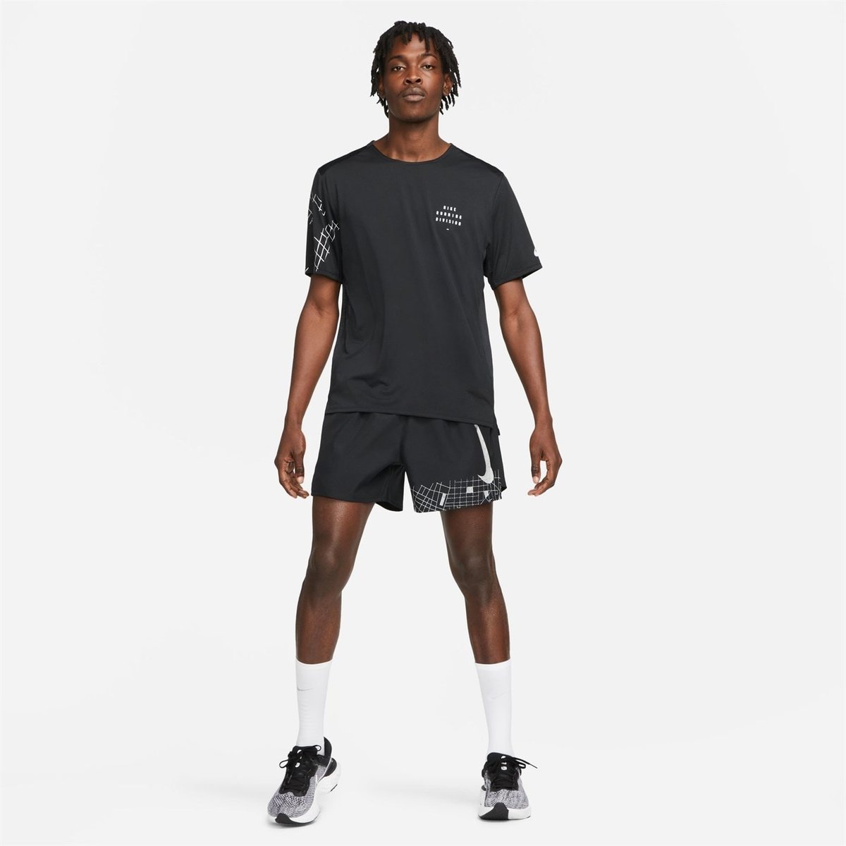 Nike Dri FIT Run Division Rise 365 Mens Flash Short Sleeve Running