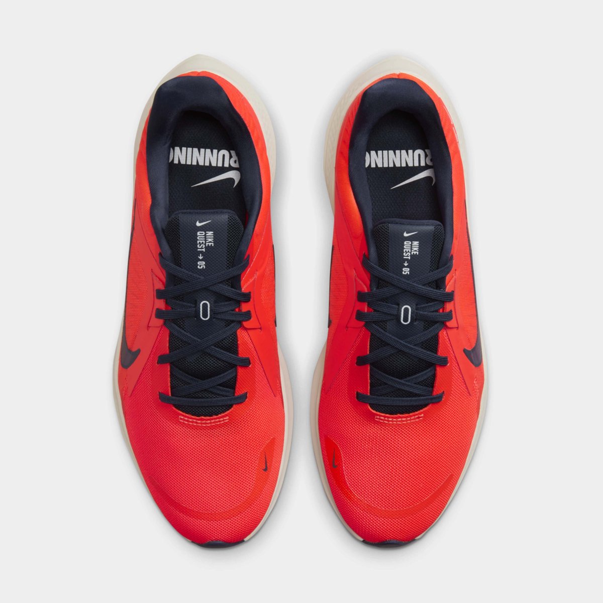 Running hotsell nike quest