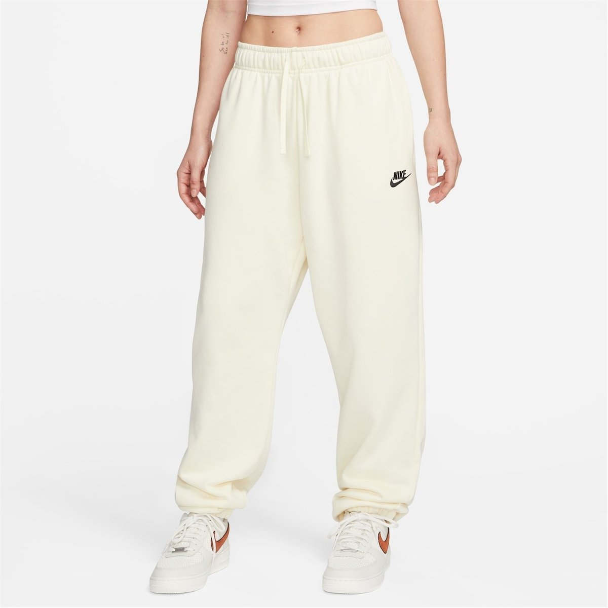 Nike coconut milk joggers hot sale