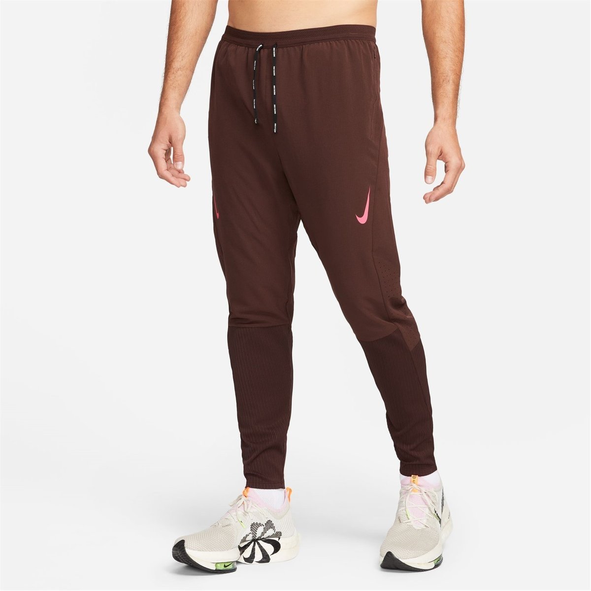 Nike Swift Women's Running Trousers - Red | Womens running pants, Running  trousers, Pants for women