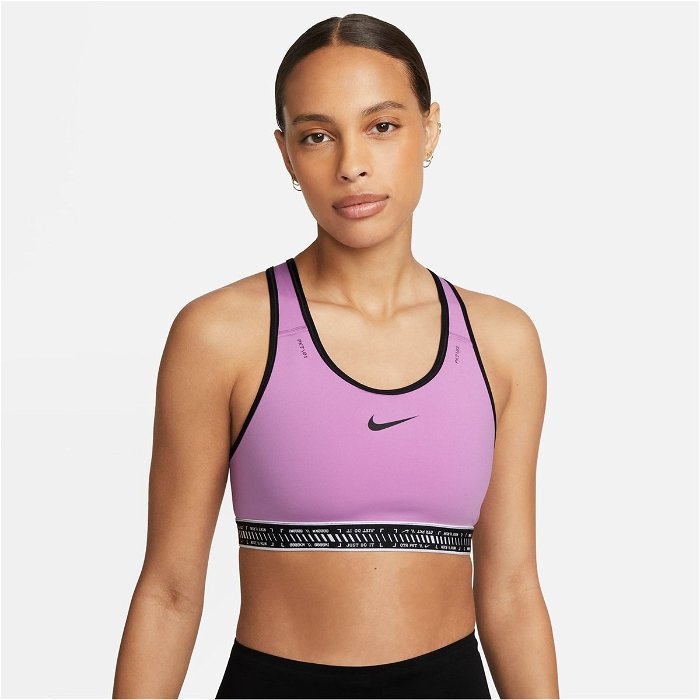 Nike Swoosh On The Run Womens Medium Support Lightly Lined Sports Bra  Fuchsia/Black, £38.00