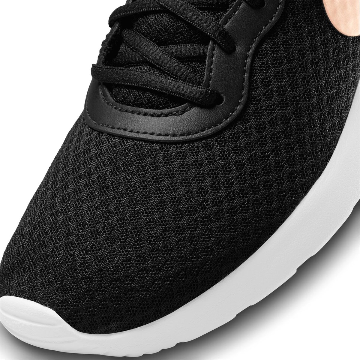 Tanjun nike black on sale womens