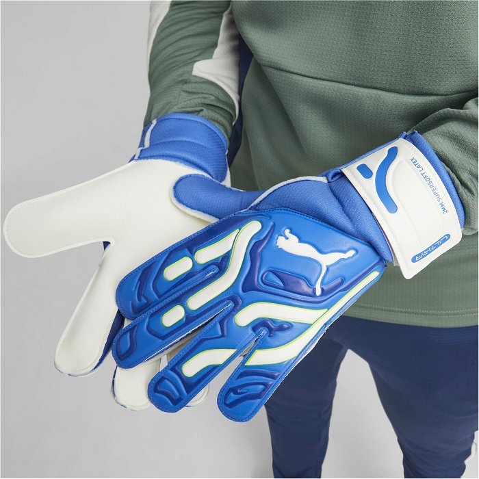 Ultra Play Goalkeeper Glove