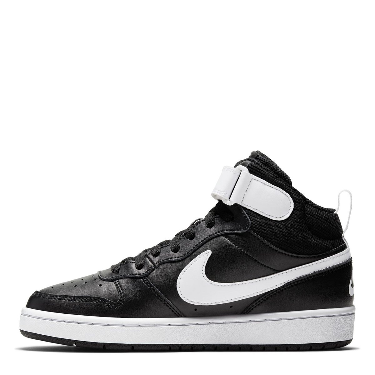 Nike court sale borough white black