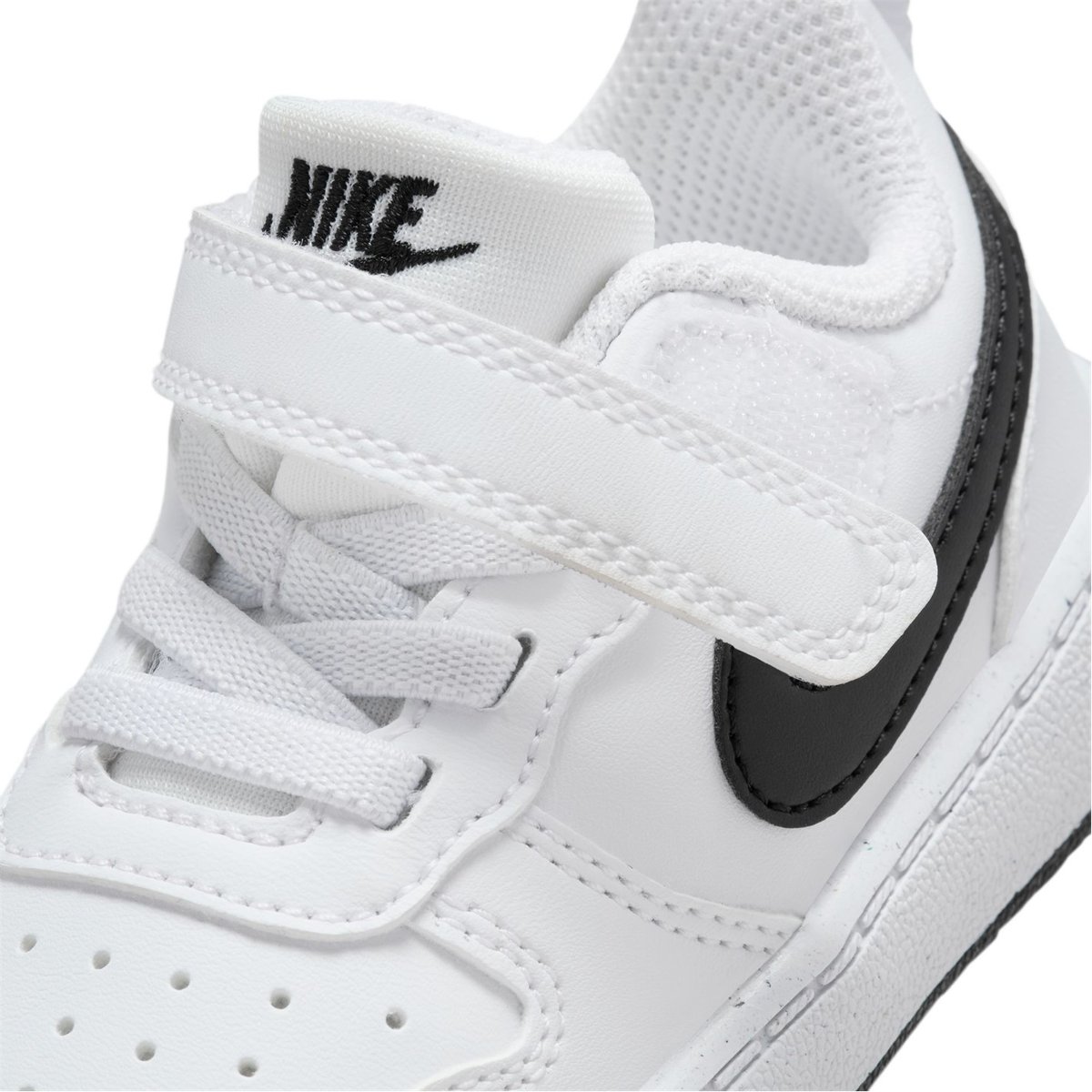 Nike court outlet borough infant white