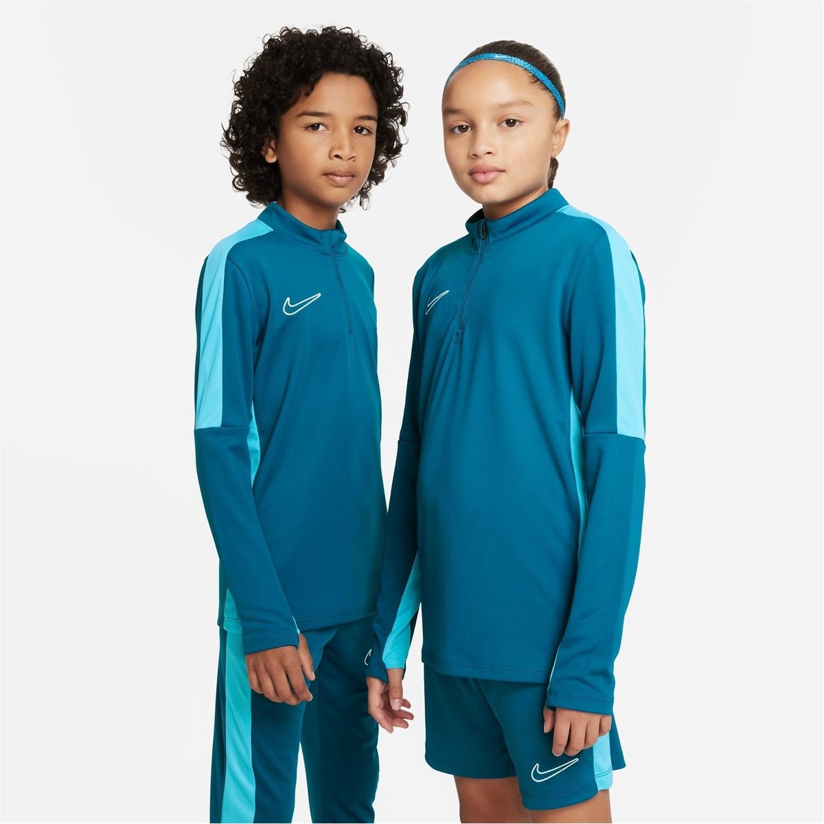 Nike junior training clearance tops