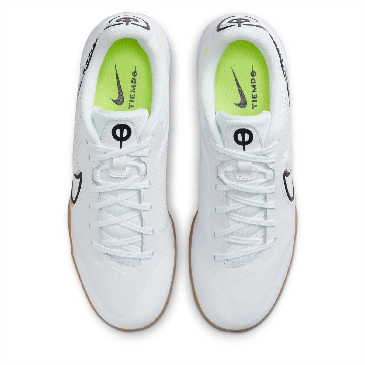 Nike tiempo indoor outlet football trainers