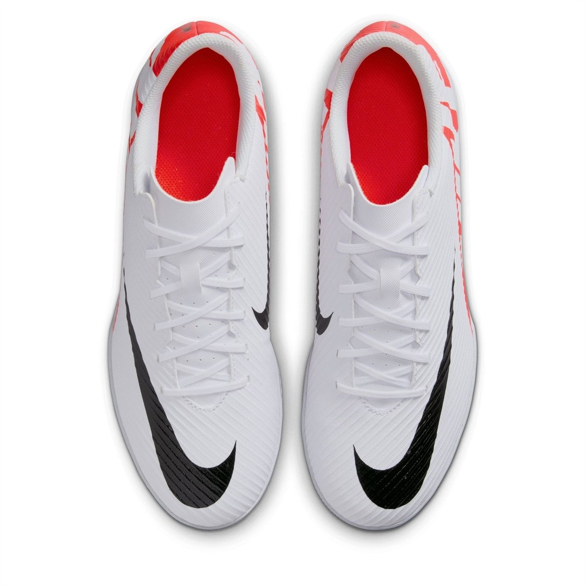 Mercurial vapor outlet 12 indoor