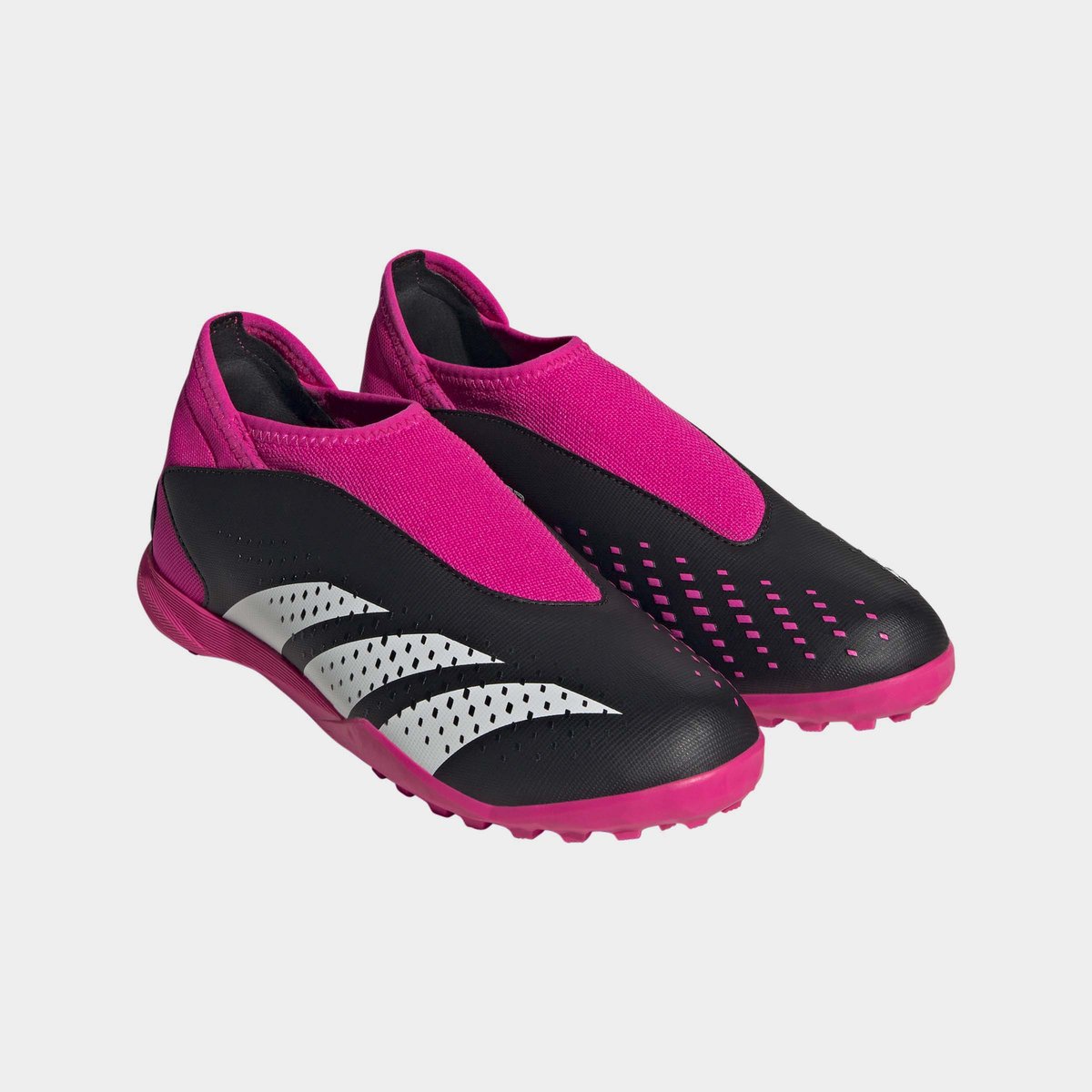 Astro turf clearance adidas predator