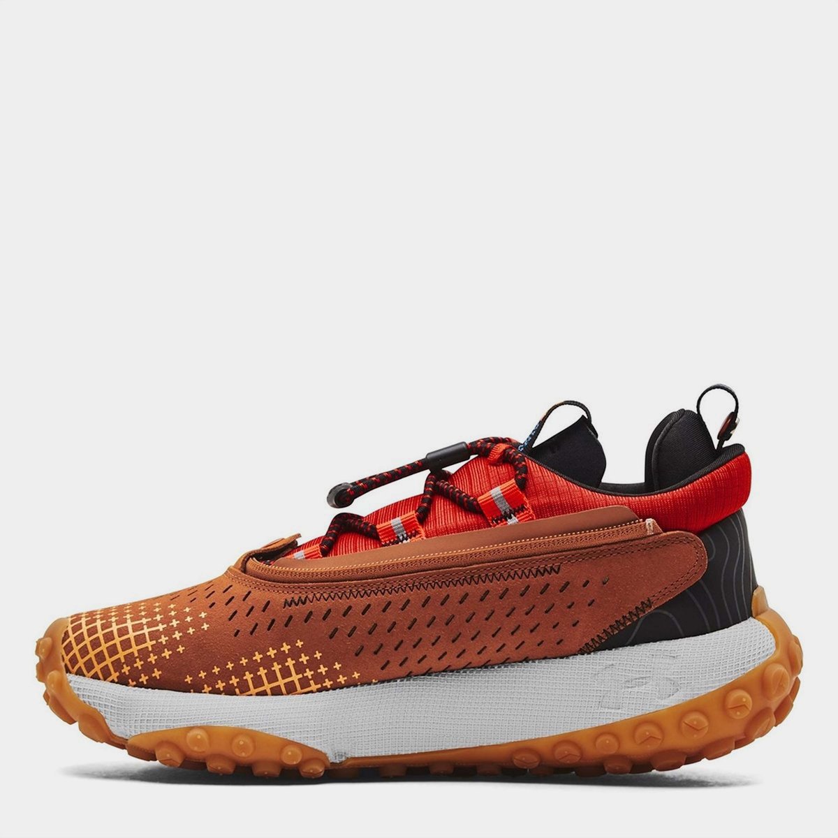 Under armour flat on sale tire shoes