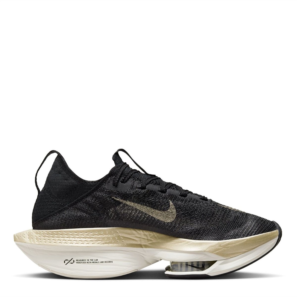 Men's nike black shop and gold tennis shoes