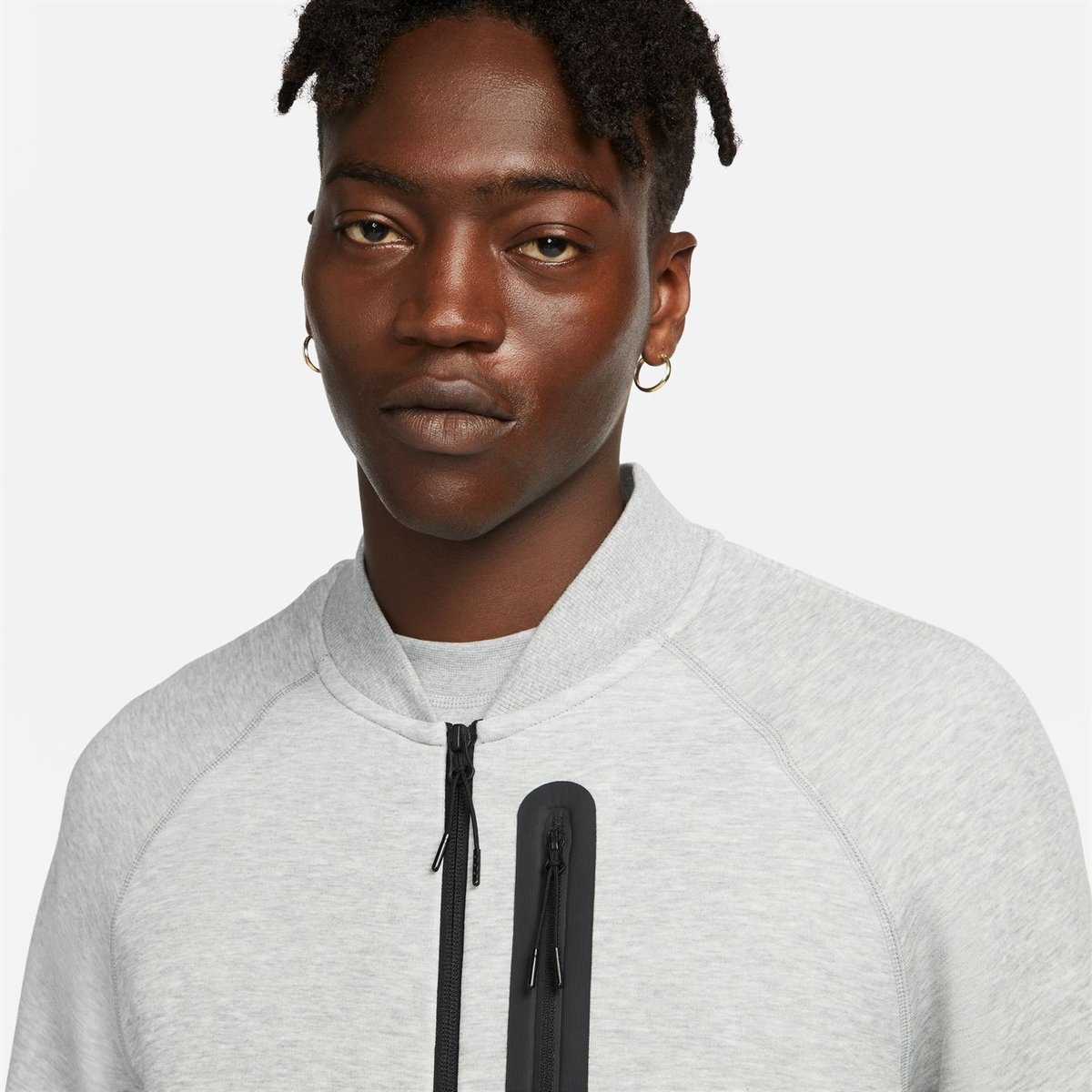 Nike tech bomber discount jacket