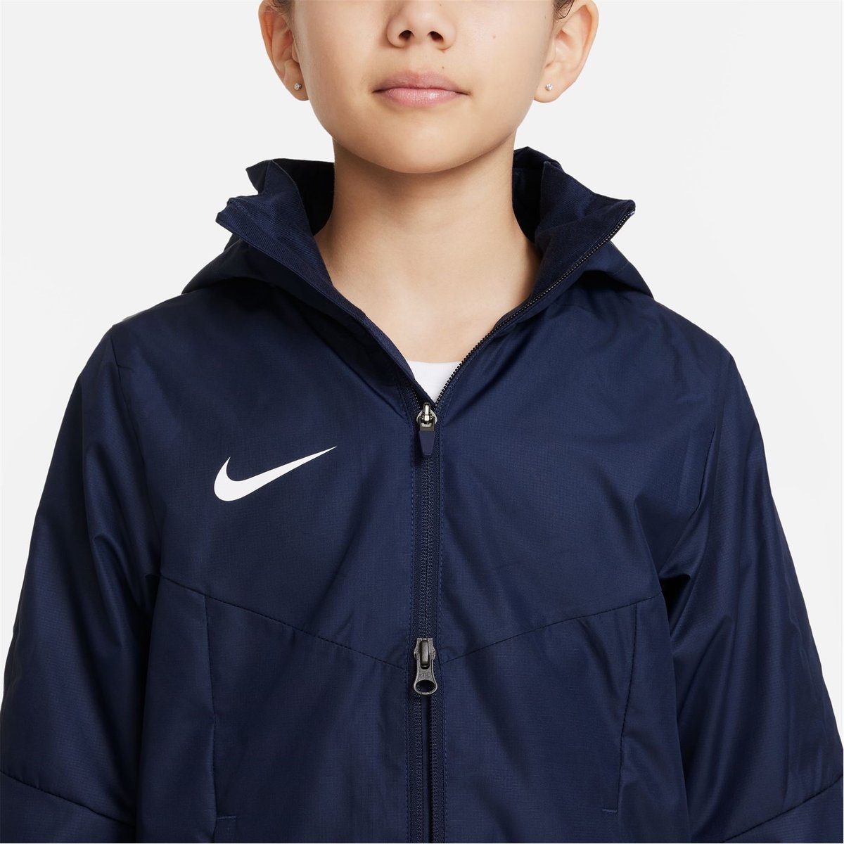 Nike soccer hotsell rain jacket