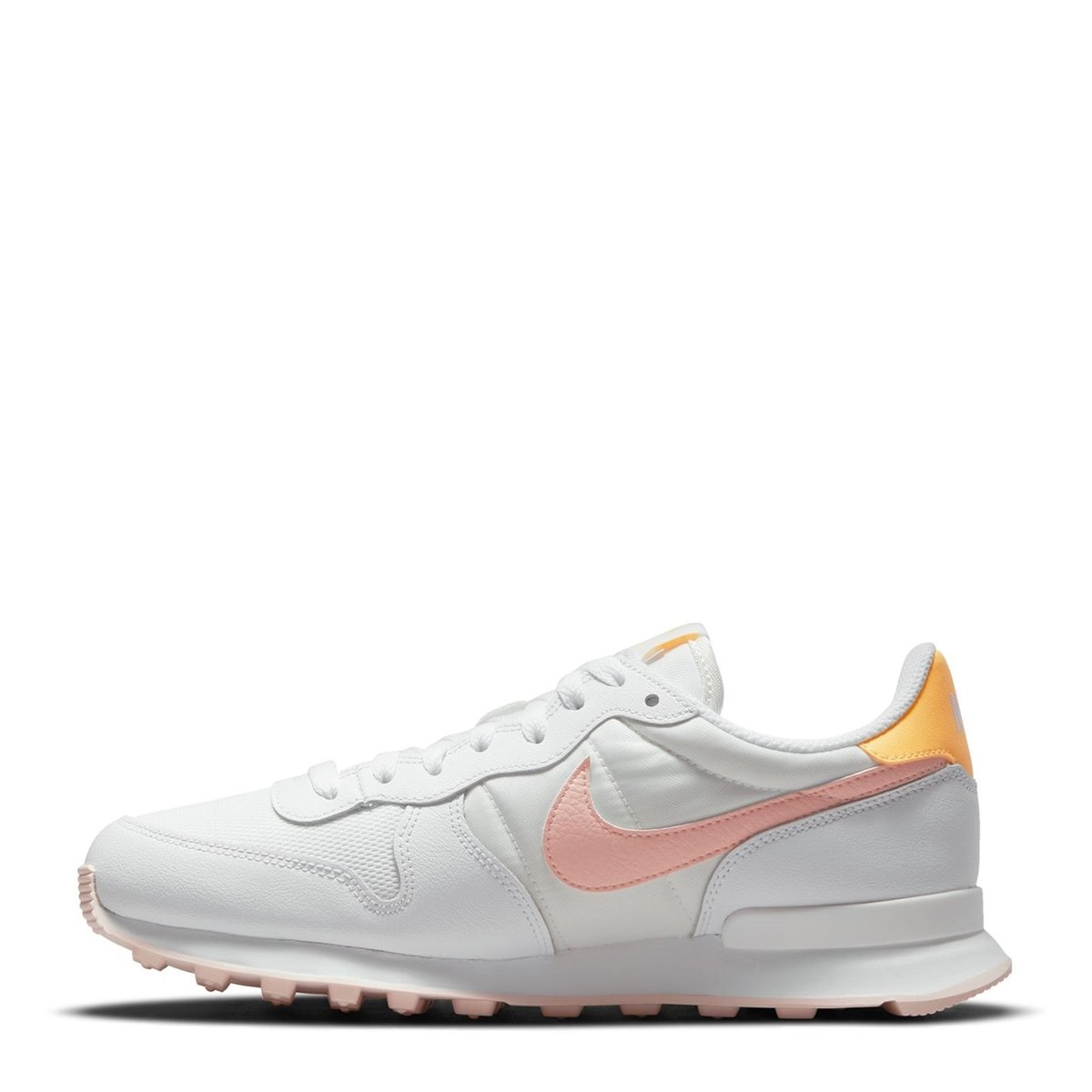 Nike internationalist shop us store