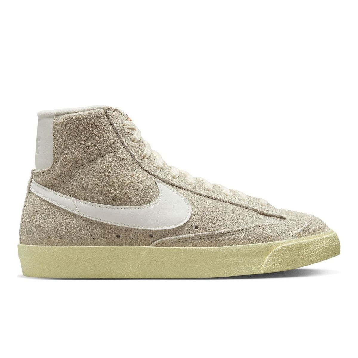 Blazer mid outlet sail