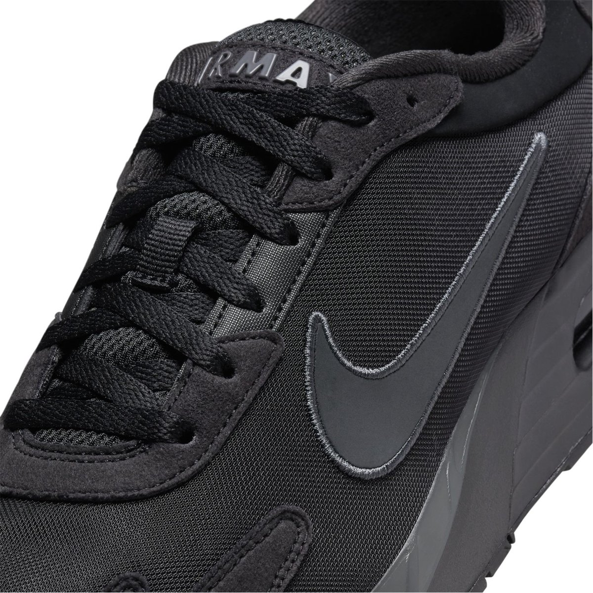 Men's air max oketo hotsell - black