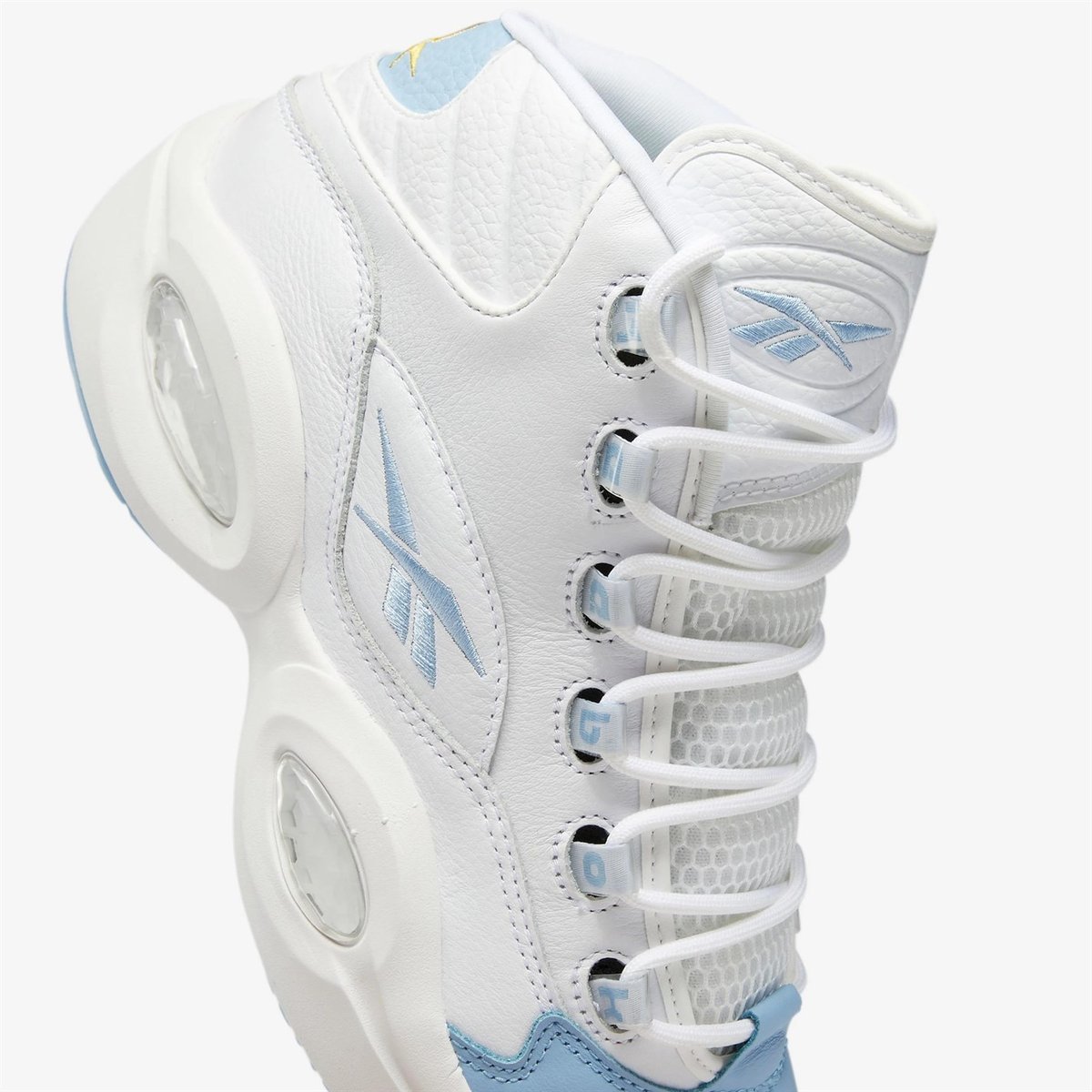 Reebok the question mid white deals blue