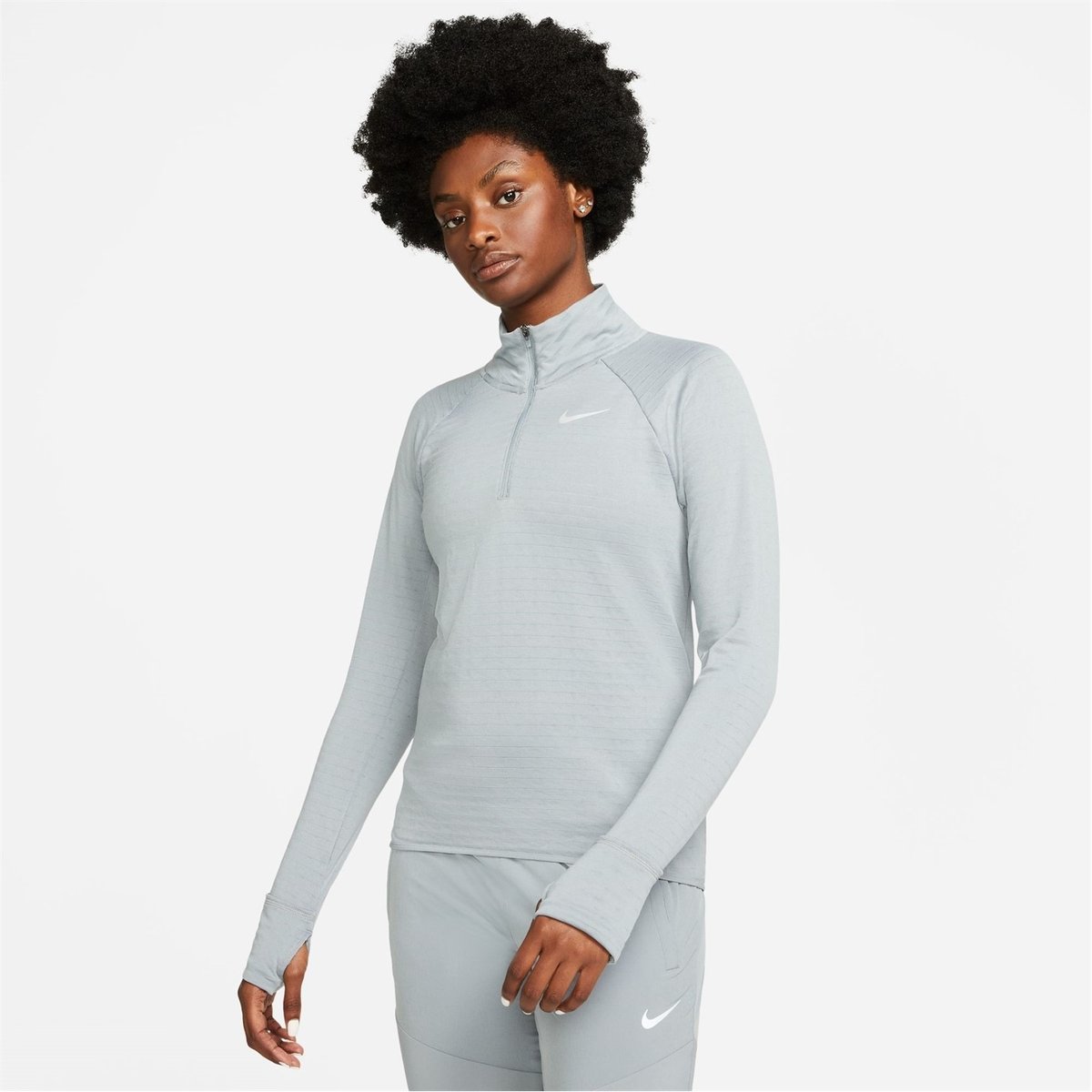 Nike therma running outlet top