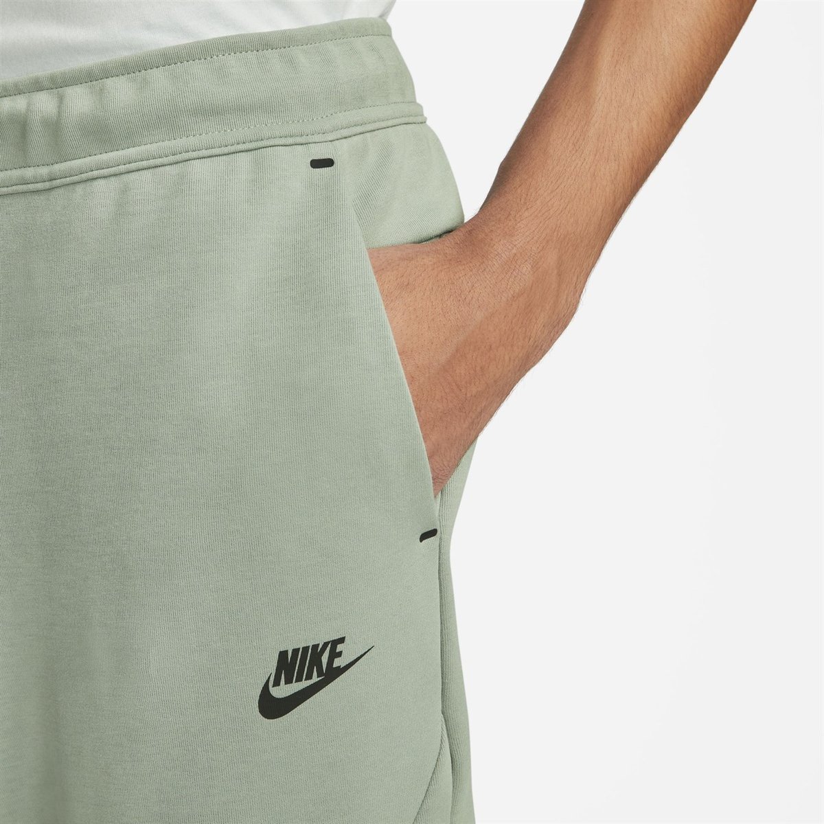 Men's tech hot sale fleece shorts