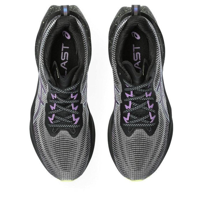 Novablast 3 LE Womens Running Shoes
