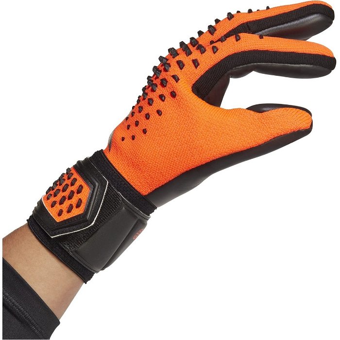 Predator League Goalkeeper Glove