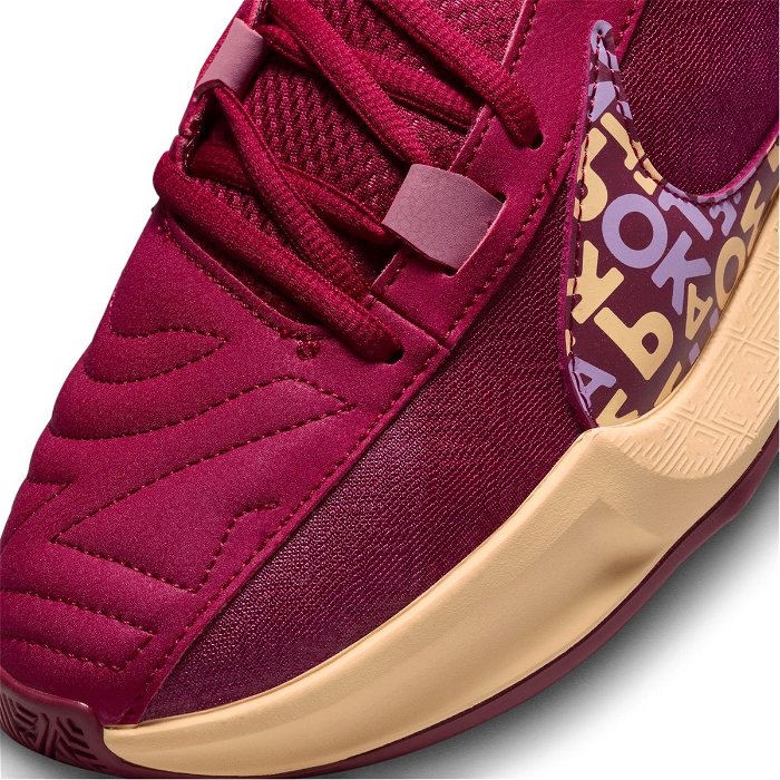 Zoom Freak 5 Basketball Shoes