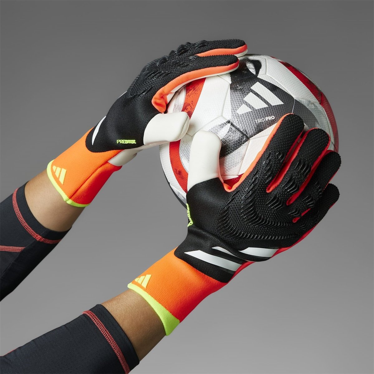 PREDATOR outlets PRO GK GLOVES