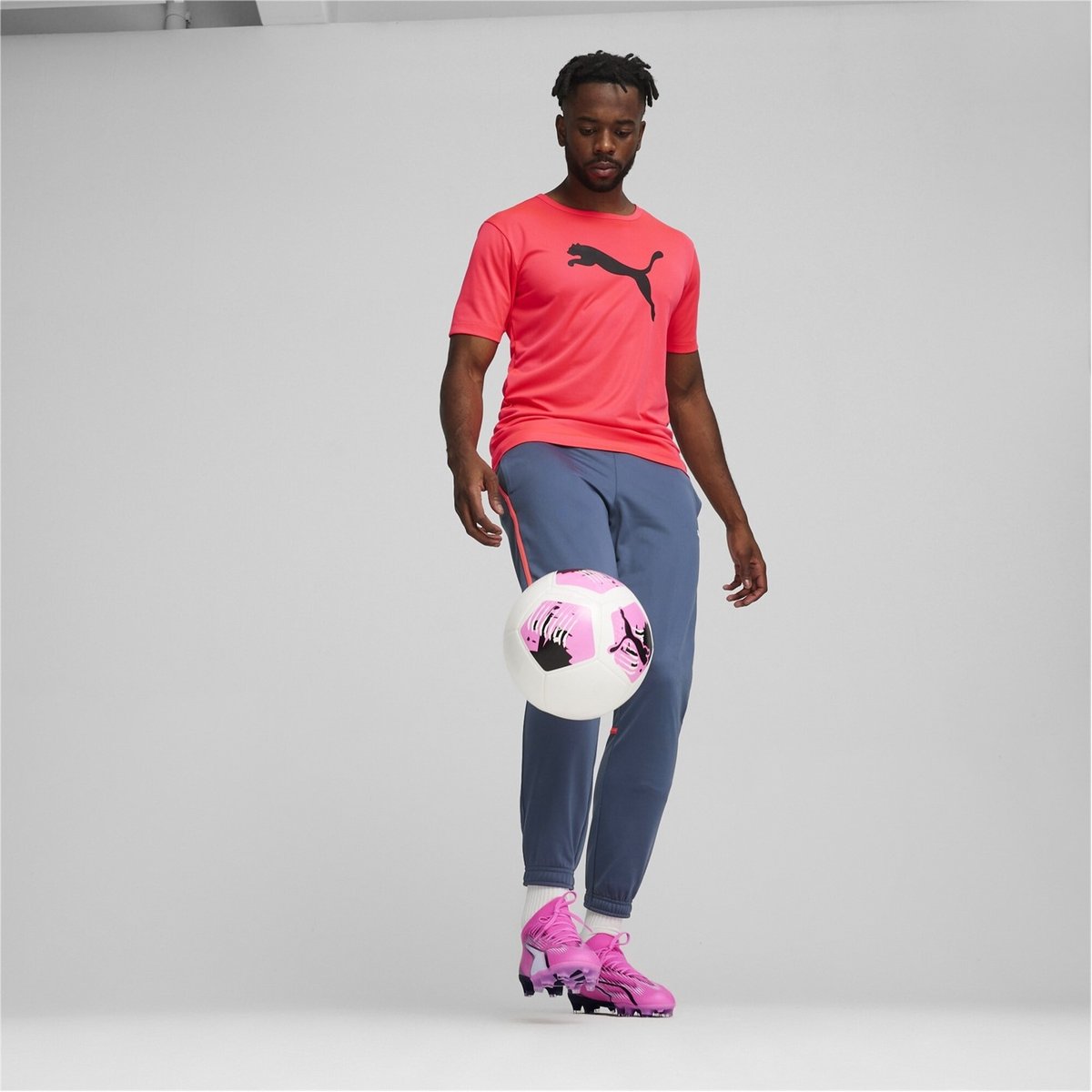 Puma freestyle football clearance shoes