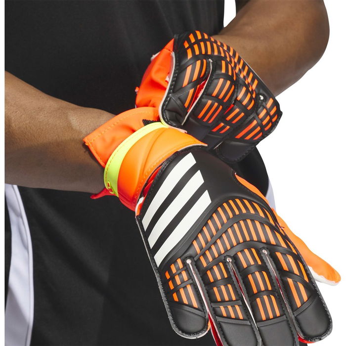 Predator Training Goalkeeper Gloves Mens