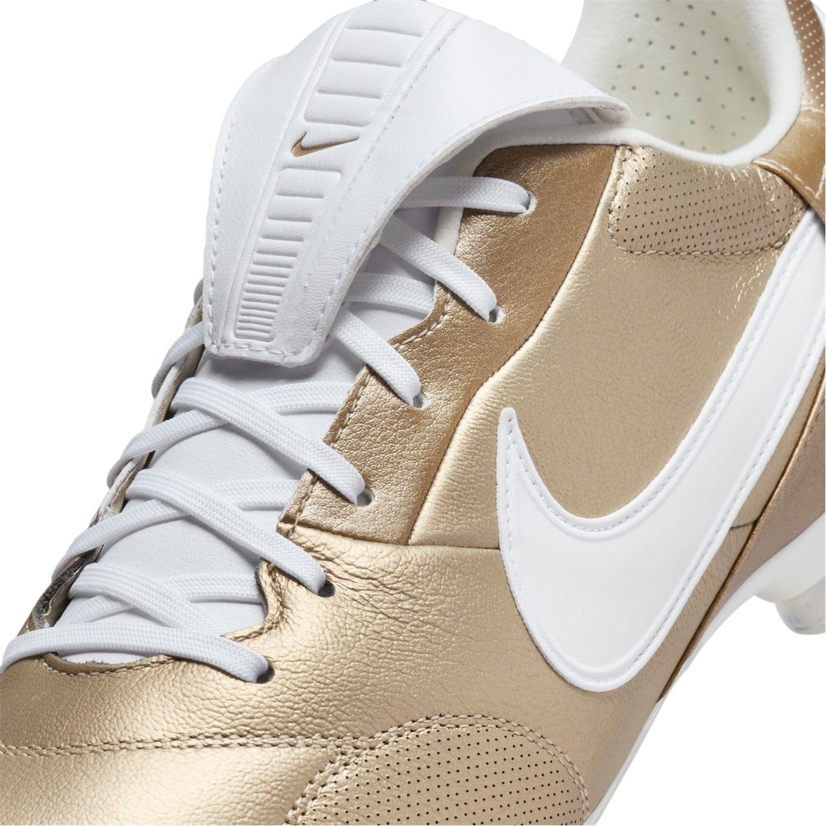 White and gold cheap nike premier