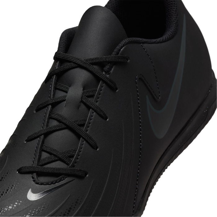 Phantom GX 2 Club Indoor Court Football Boots