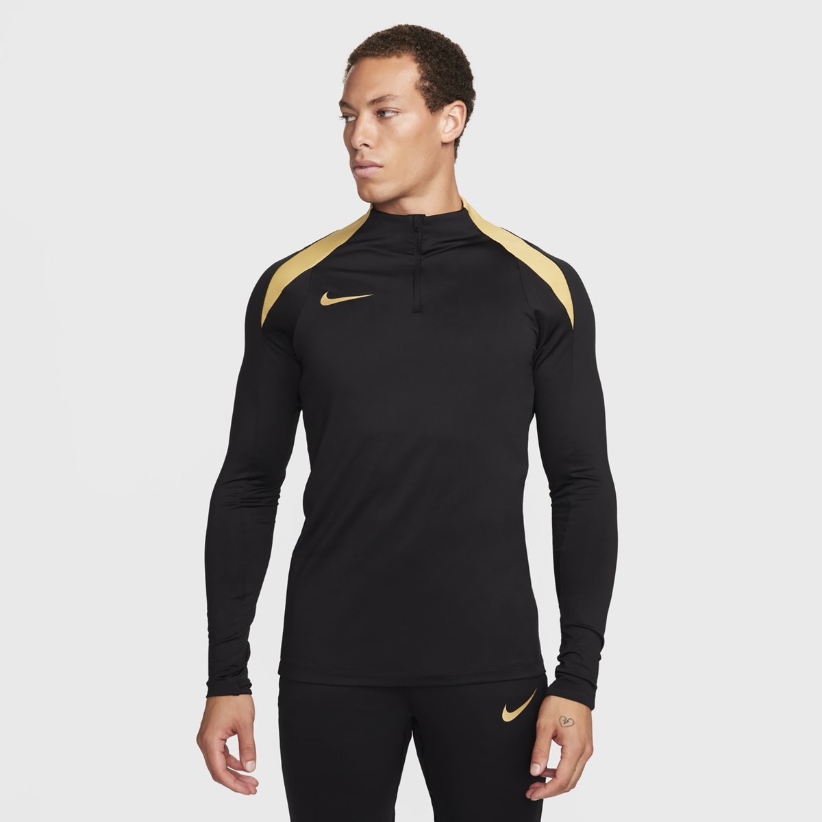 Nike Football Clothing - Lovell Sports