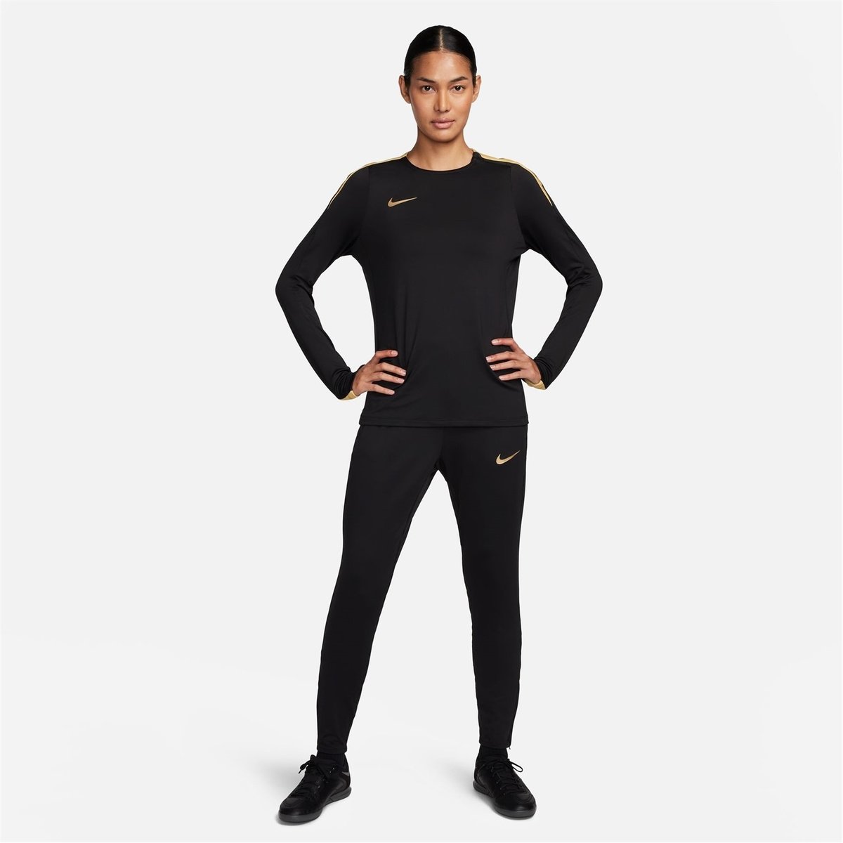 Nike Strike Womens Dri FIT Soccer Pants Black Gold 41.00