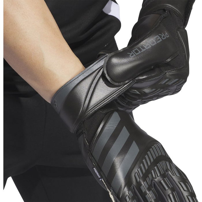 Predator Match Fingersave Gloves Mens