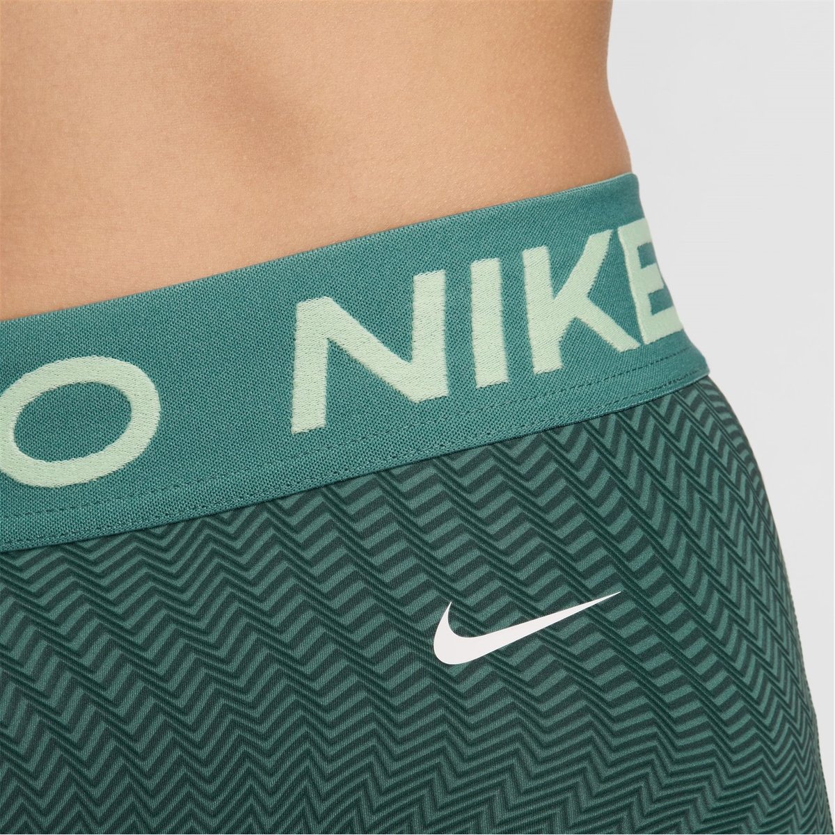 Short nike pro hypercool online