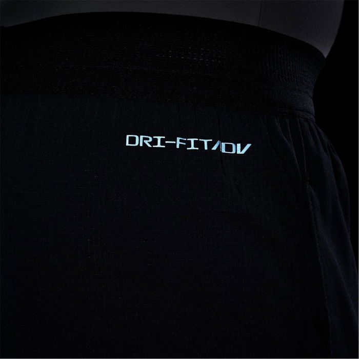 Multi Tech Big Kids (Boys) Dri FIT ADV Shorts